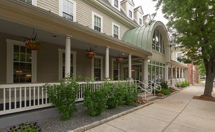 zelma-lacey-house-of-charlestown-02129