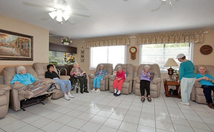 desert-comfort-assisted-living-home-85022-1228993_5