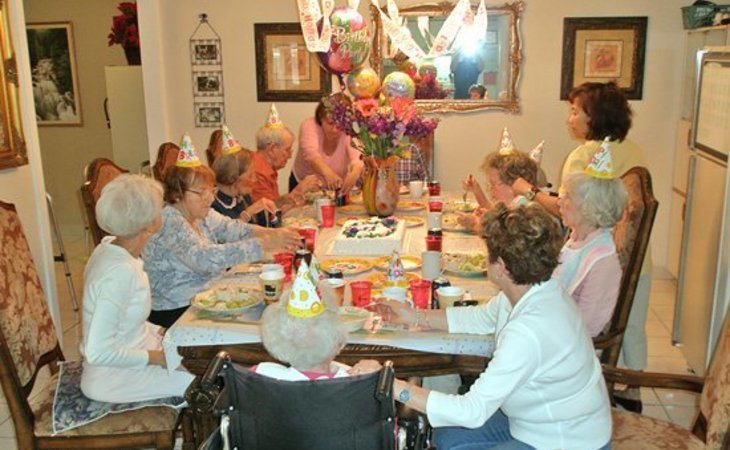 desert-comfort-assisted-living-home-85022-1228993_6