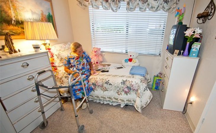 desert-comfort-assisted-living-home-85022-1228993_8