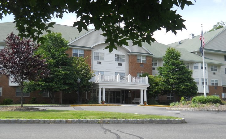 cook-s-pond-senior-housing-07834
