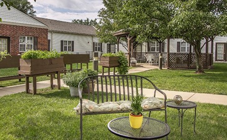 stratford-commons-rehabilitation-health-care-center-66213