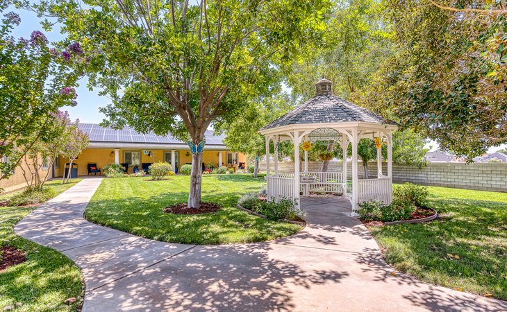 pacifica-senior-living-riverside-92509-1230886_11