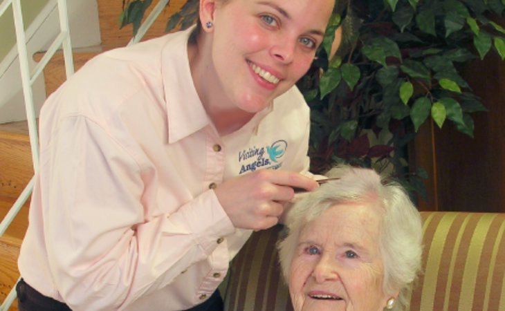visiting-angels-cambridge-mn-55008-1231267_5