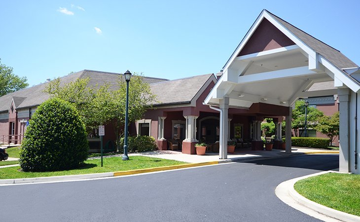 aspenwood-senior-living-community-20906