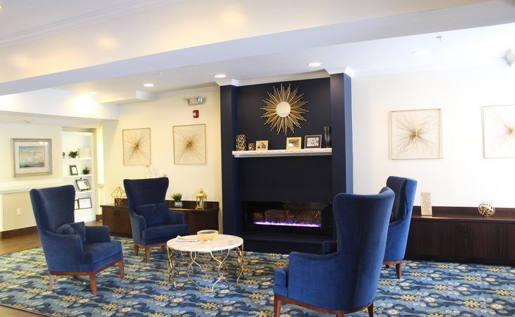 grace-manor-suites-33809