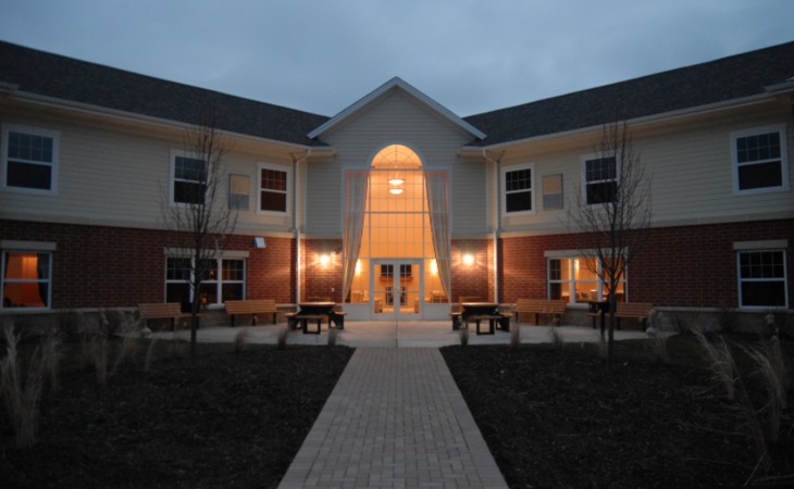 markham-senior-living-complex-60428