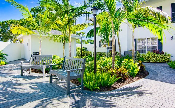 grand-villa-of-delray-beach-east-33484-1233104_4