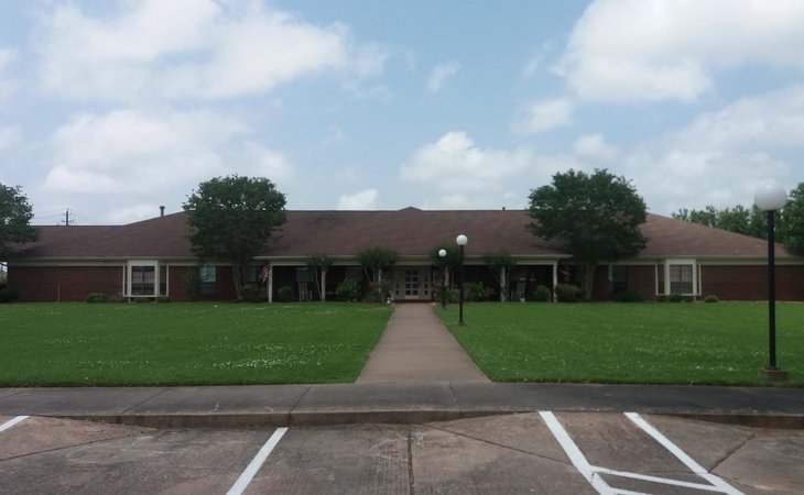 oak-village-healthcare-77566