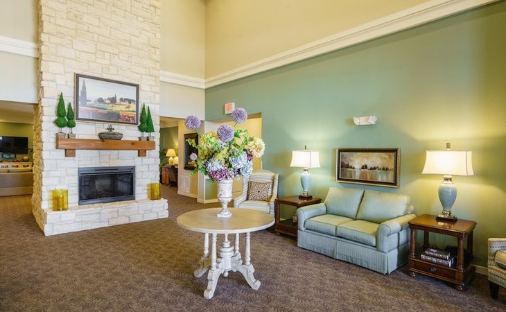 lynridge-assisted-living-75094-1233413_2