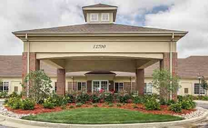 rose-estates-assisted-living-66213