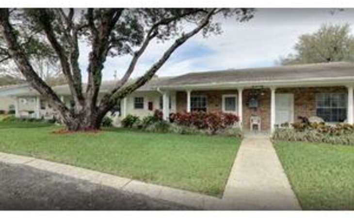 florida-living-retirement-community-32703