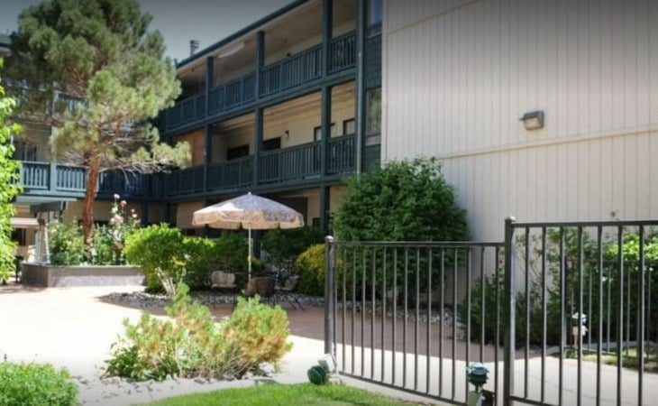 lakeside-manor-89509