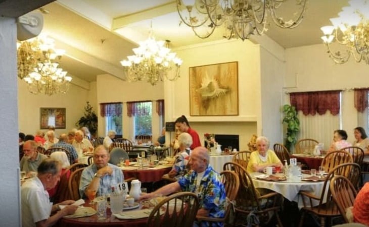 lakeside-manor-89509-1234268_3