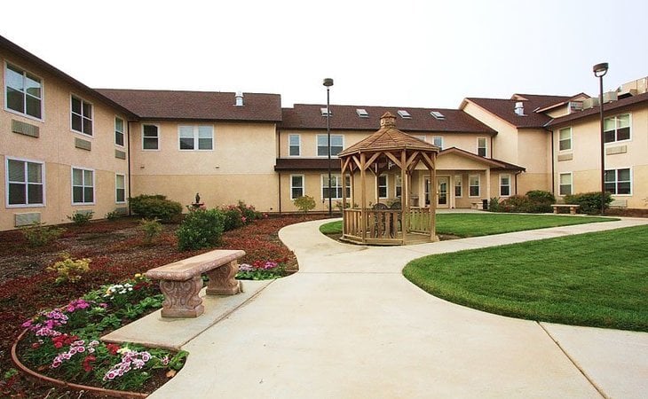 the-meadows-senior-living-95624