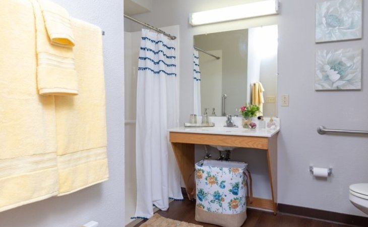 foothill-village-senior-living-community-95222-1235096_9