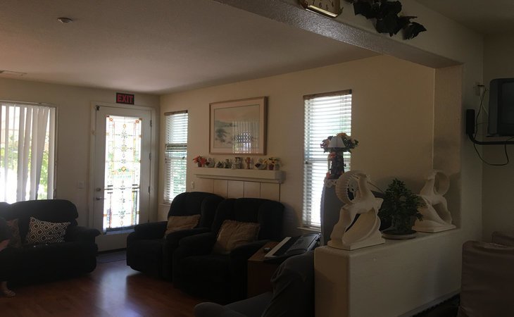 summit-peaks-care-home-ii-94513-1235320_2