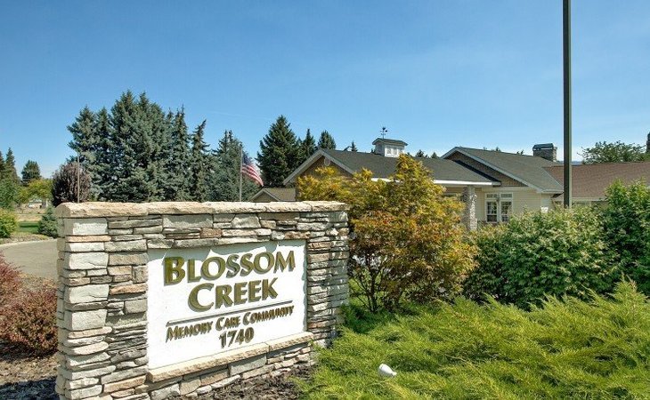 blossom-creek-98801-1235353_9