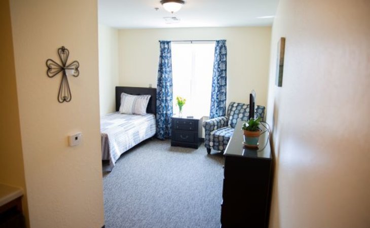 courtyard-manor-of-swartz-creek-48473-1235423_6