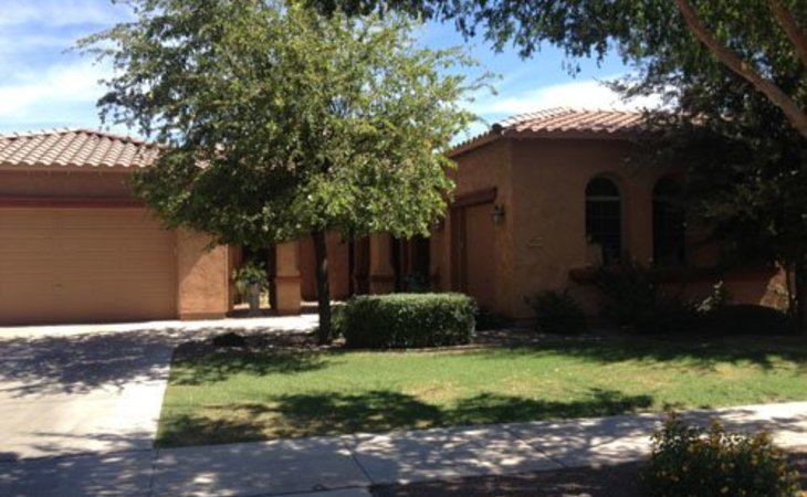 a-caring-manor-i-85142