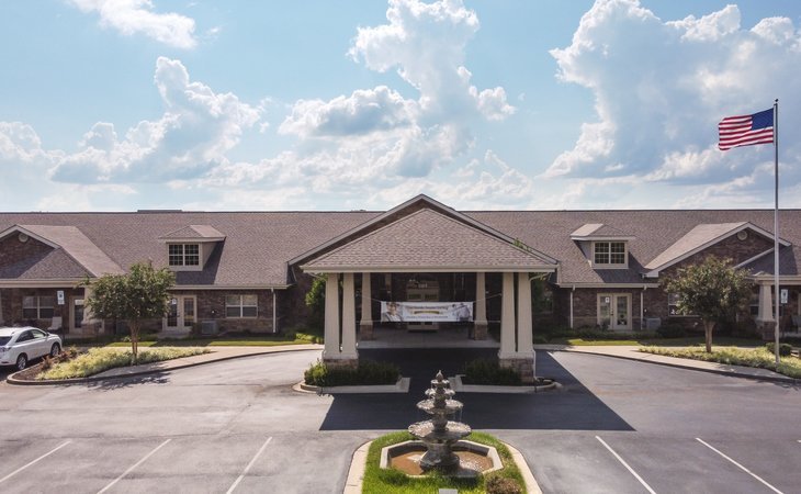 hearthside-senior-living-38017