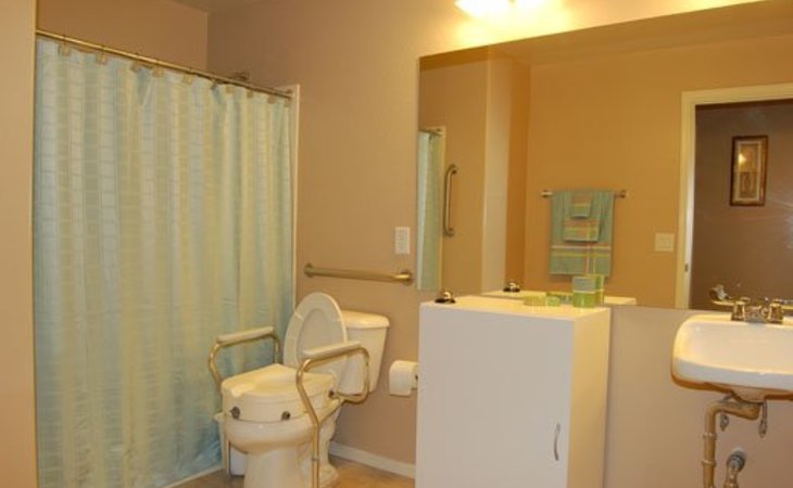 best-care-assisted-living-85388-1235775_7