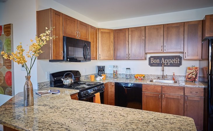 bella-vita-senior-living-80012-1235911_2