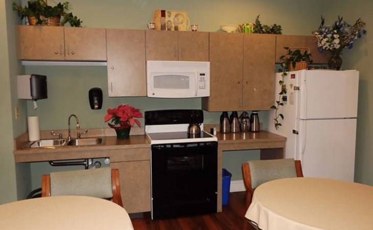 forest-ridge-assisted-living-28694-1235956_3