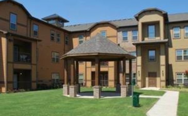 hometowne-at-garland-75040
