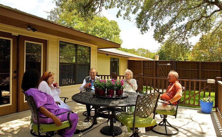 avalon-memory-care-quarterway-dallas-75248-1235985_4