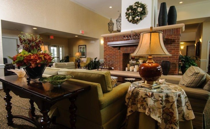 country-place-senior-living-of-canton-mulberry-75103-1236026_2