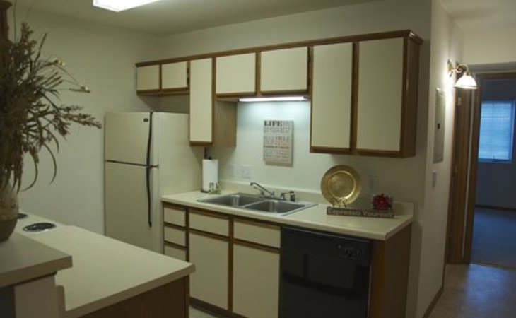 arbor-court-retirement-community-at-alvamar-66047-1236389_2