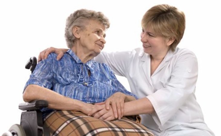 assisting-hands-home-care-broward-33024-1236774_5