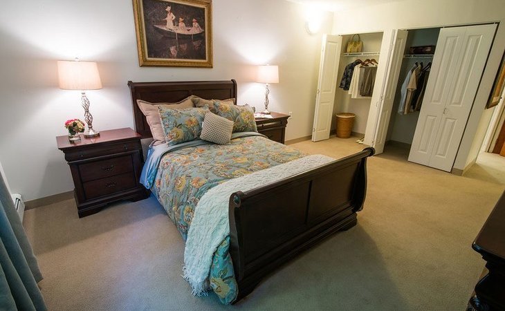 the-highlands-on-the-east-side-02906-1236786_3