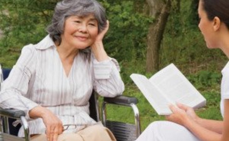 homewell-senior-care-kc-64050-1236899_2