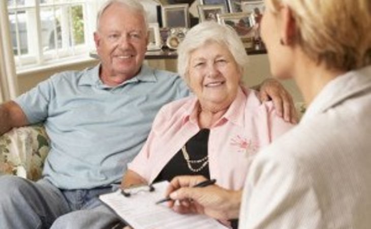 homewell-senior-care-kc-64050-1236899_4