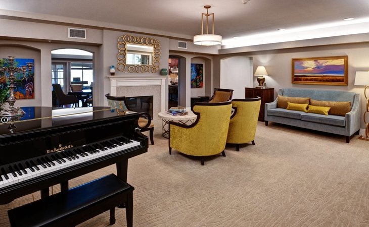 the-piper-assisted-living-and-memory-care-66109-1237336_9