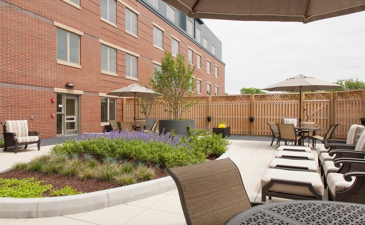 the-residence-at-watertown-square-02472-1237542_2