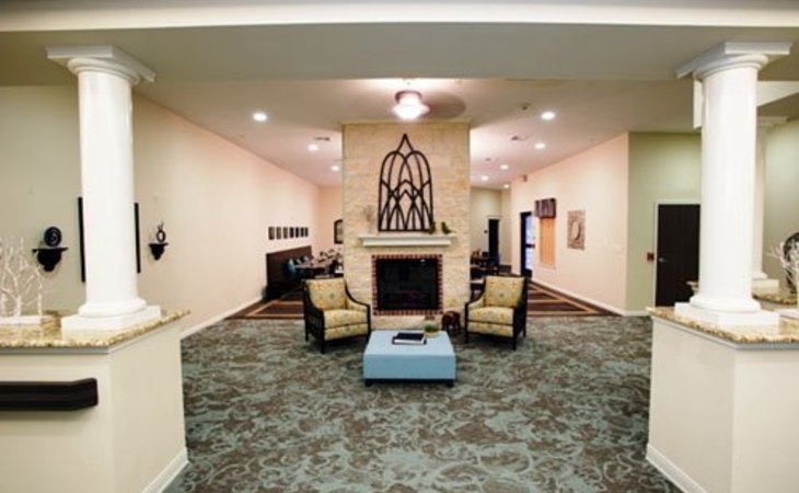 bridgecrest-rehabilitation-suites-77049-1237745_6