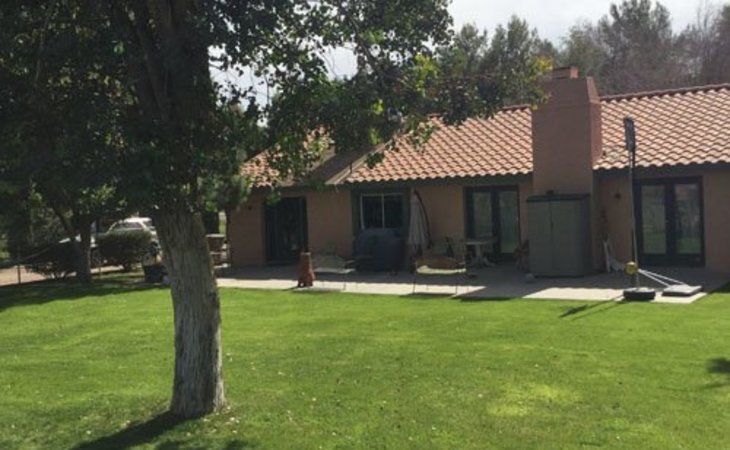 a-caring-manor-ii-85142-1237886_2