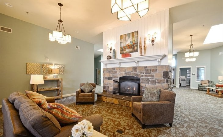 the-residence-at-oshkosh-54901-1237981_3