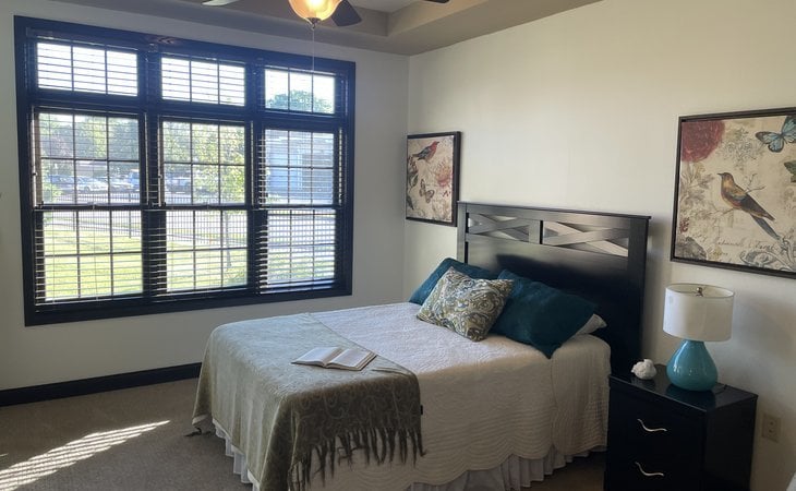 the-residence-at-oshkosh-54901-1237981_9