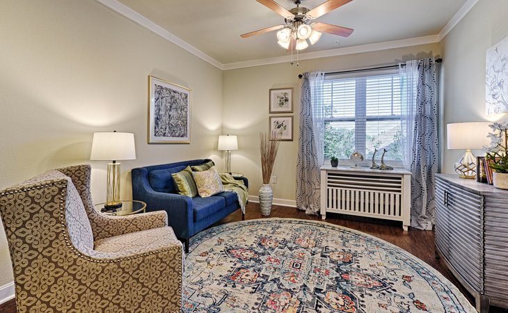 macarthur-hills-senior-living-75063