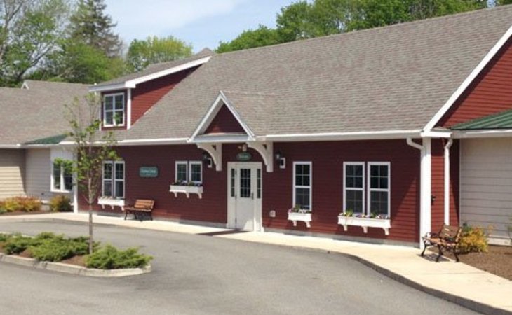 chestnut-cottage-and-carriage-house-at-the-elms-02891