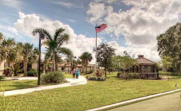 inspired-living-at-tampa-33615-1238719_2