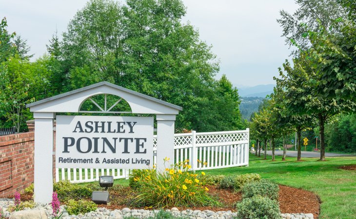 ashley-pointe-98258-1238794_2