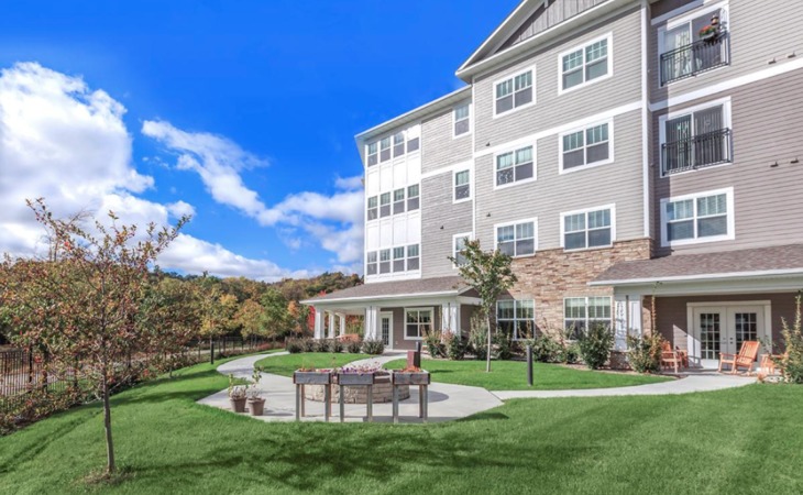 river-bend-senior-living-55901
