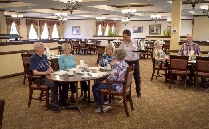 university-village-retirement-community-74137-1239265_2