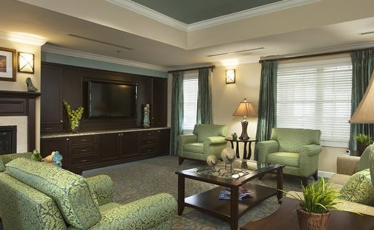 freedom-plaza-sun-city-center-assisted-living-and-memory-care-33573-1239345_9