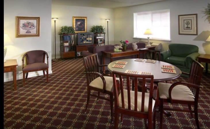 maple-glen-senior-living-98584-1239610_4